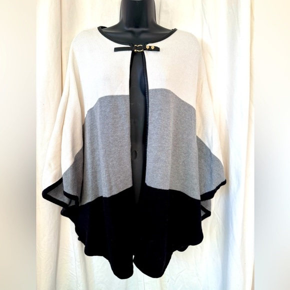 White House Black Market Sweaters - White House/Black Market Marked As Women's Sz S But Really One Size Poncho Cape